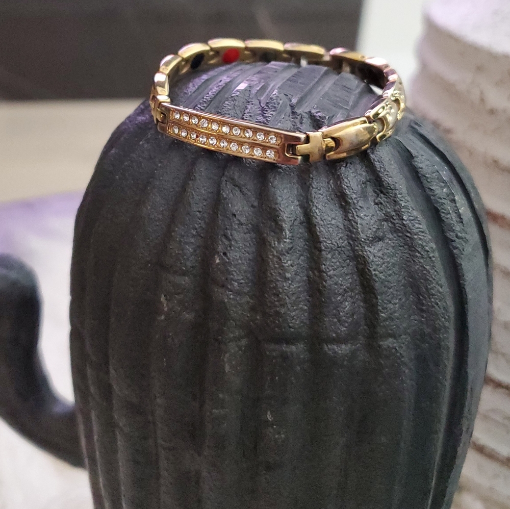 Stainless Steel, Elegant Gold Bracelet with Crystals & Magnets